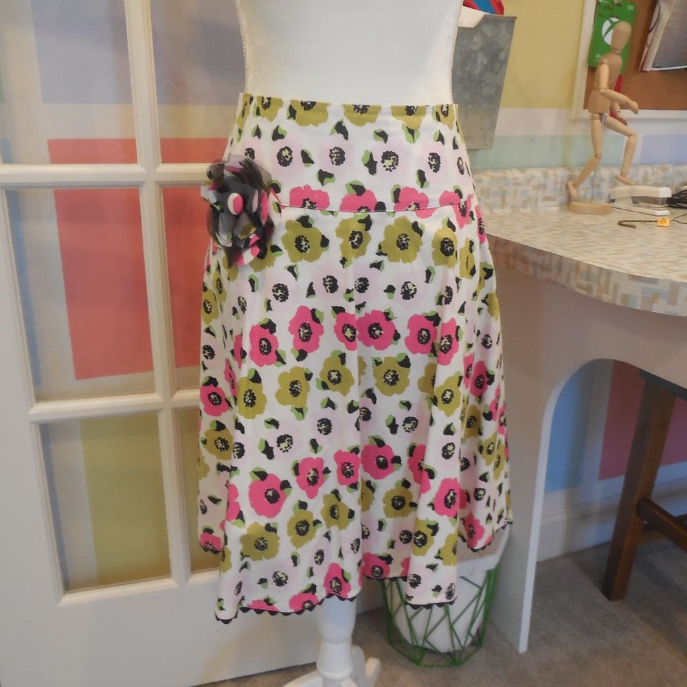 Boutique floral skirt